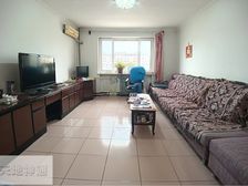 天地神通 南华园四区 中层两居室 南北通透 满五年 诚售