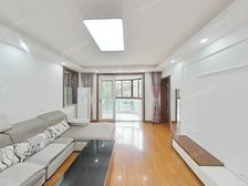 新上!边套三房 位置安静 爬楼不累 晋元可用