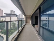 照母山品质天花板。香港置地壹号半岛 大中庭487万 房源保真