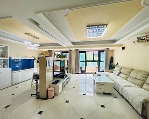 沙坪坝区 万科金色悦城二期 三房 280万