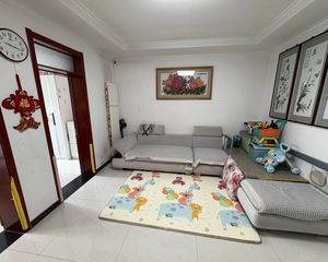 南北通透迎宾北路小区3室2厅