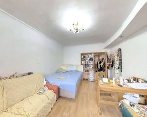 华威西里一居室 178万