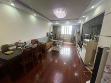 282万,精装大两房,可改三居室,满五少税,随时看房,