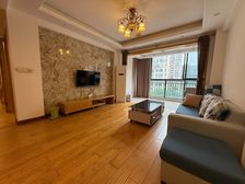 锦绣东城一号组团3室2厅1卫南朝向268.0万元/套出售