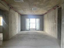 青秀凤岭北毛坯大五房 南北通透高层视野