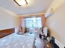 镇坪路3.4.7轻轨200米 中北一笑 空间大 只挂