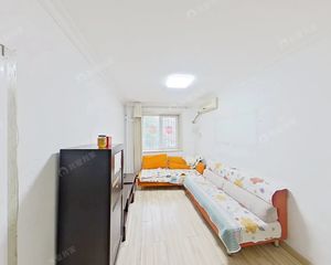 丰台七里庄南向两居 满五 中建一局宿舍中层