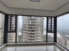 南北通透 龙光玖珑湖 四房 总价140万 还带车位 有钥匙