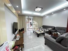 市政小区3房2厅122m276万