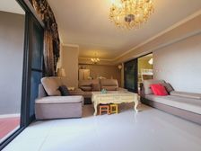 渝中区 雍江悦庭 三房