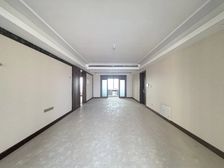 北滨路全看江房源。 阳光城天澜道 精装大平层 保真!