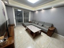 交通便捷 近医院 车位充足 满二 正规商品房 小区新