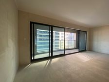 高新天街+融创茂 华润绿城桂语九里北区 四房 115万