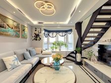 顶楼大复式 精装修4房南1房北 南北通 大露台 满五 诚售。