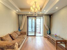 精装修从未住过,满五年凤凰楼层,有车位,采光好位置佳,诚售。