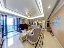 富力东山新天地 4 房 181.62 方