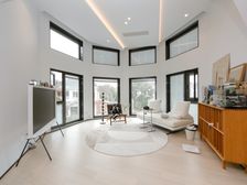 装修耗时3年,保养9成新。临天然大河沙溪河!