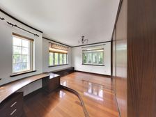 独栋别墅,交通方便,位置好,自住率高,物业管理好,欢迎品鉴。