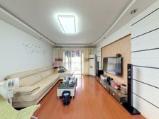 地铁口,新上大三房,位置采光好,进出方便,飞机户型,欢迎品鉴