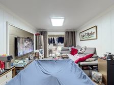 精装修好房,品质三房, 位置好,采光佳,配套成熟,欢迎品鉴。