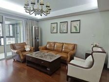 万科公园里一期4室2厅2卫南朝向375.0万元/套出售