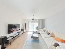 几年出一套 X缺大草坪位置 3+1户型 价随市定 只求一谈