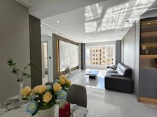 连天稀缺户型精装南北3室全明户型拎包即住出小区就是市场公交站