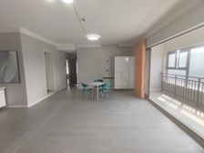 北滨路临江横厅房源。鲁能星城外滩 三房双卫 房源保真!