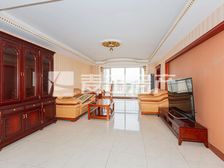 远见名苑3室2厅精装修