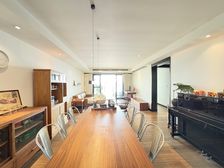 超美江景 装修设计好 全屋地暖中央空调 99新 房源保真