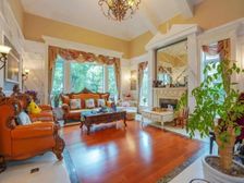 独栋别墅大花园 +精装全送诚心出售+成功者的身份象征