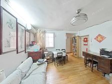 15号罗秀路口新出房源,诚心出售,看房随时方便