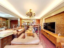 春江花城 中庭位置 绿化好 自带幼稚园 OMG~买它买它吧