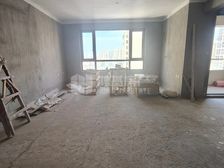 国体中心地铁口 明园九龙湾好楼层端户4房诚意出售