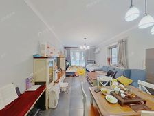 一层南向朝小区院里 安静舒适 正规1居室可变2房 温馨舒适