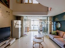 天鹅湾北区2室2厅精装修