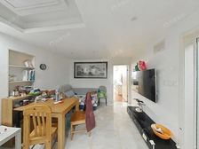 内环内4号线塘桥D铁口,一房一厅带10多平方院子,看房方便