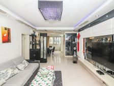 一梯两户,带飘窗,景观房,品质小区,精装修,诚意出售