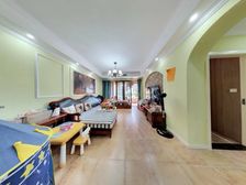 134平79万 亏本急售 中建滨江星城 精装3房双卫 朝中庭