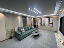 恒信昆仑公馆 精装修 次新房 双卫格局 产权清晰 南北通透