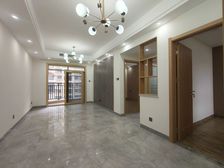 八一益园 72平2居 方便看房 特惠52.8万 即买即住