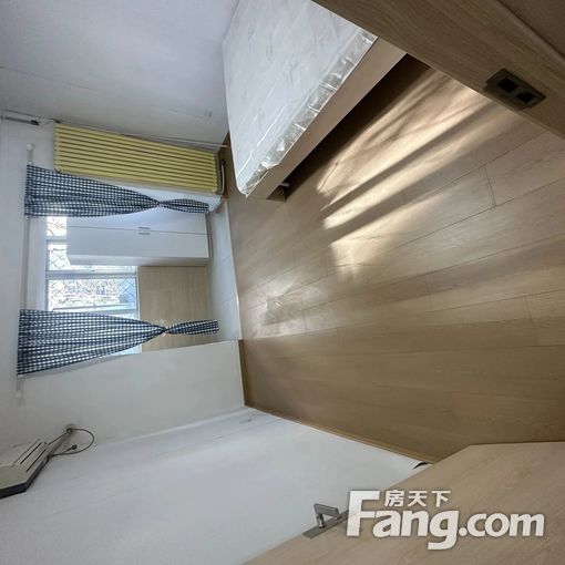  ���ּе�С�� 3��1��1�� 55ƽ��װ�� 1000Ԫ/�� 
