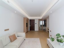 万科新都会精装三房 南向中层满二住宅 总价111.8万