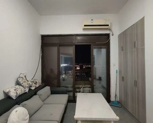 恒厚东城阳光3室2厅2卫南朝向195.0万元/套出售