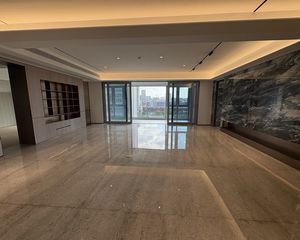 江盈府5室2厅3卫南朝向1080.0万元/套出售