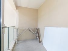 23号地铁口,凤凰楼层,有车位,南向双阳台