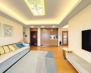 潘火街道,次新房,全亮间,东边套,自住保养好