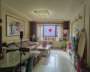 南北通透北京城建上河湾3室2厅精装修