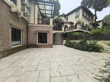 联排端户 2+1结构全采光 上下花园200平 房源保真