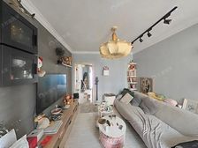 此房在挂牌的电梯一房比较少,业主诚心出售